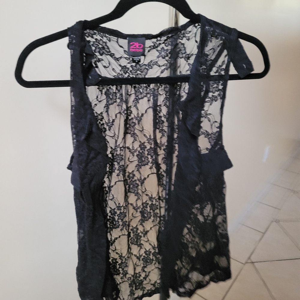 Bebe lace top